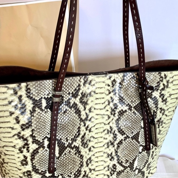 MK Collection phyton animal skin print bag - Picture 4 of 8